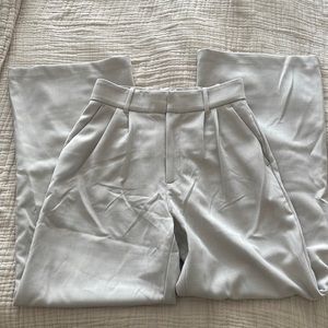 Abercrombie tailored wide leg pants size Small SHORT